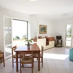 Apartman Bougainvillea Primo Piano - Goelba *